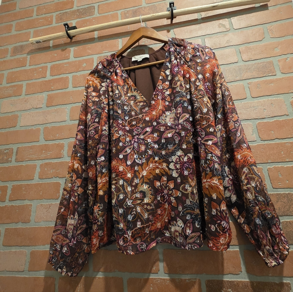 LOFT Multicolor‎ Floral V-Neck Blouse Medium.              Sku 6